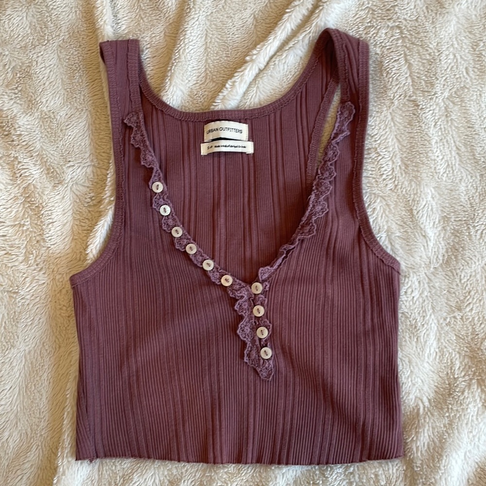 Small Urban Outfitters purple cropped tank top